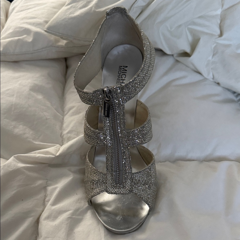 Michael Kors Glittering Silver Heels